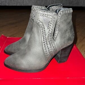 ZIGI SOHO Halyn Booties